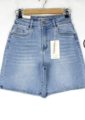 Lisa Powerstretch Short New Blue