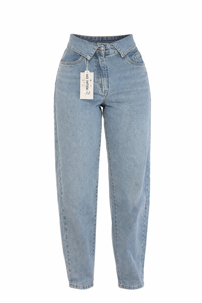 The Ivy Balloon Jeans