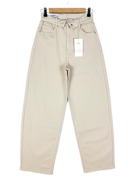 The Beige Balloon Jeans